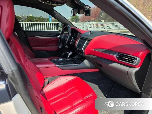 Maserati Levante id 3889331 из Кореи 7