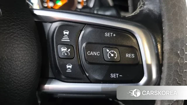 Jeep Wrangler (JL) id 3469467 из Кореи 7