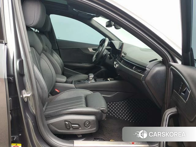 Audi A4L id 4301247 из Китая 7