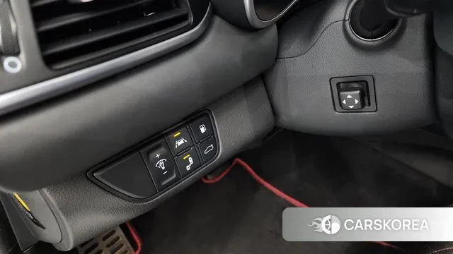 Genesis G70 id 3499941 из Кореи 7