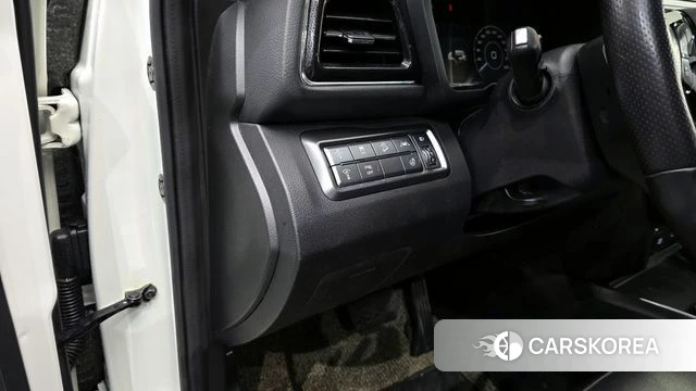 Ssangyong Tivoli Air id 4224840 из Кореи 7