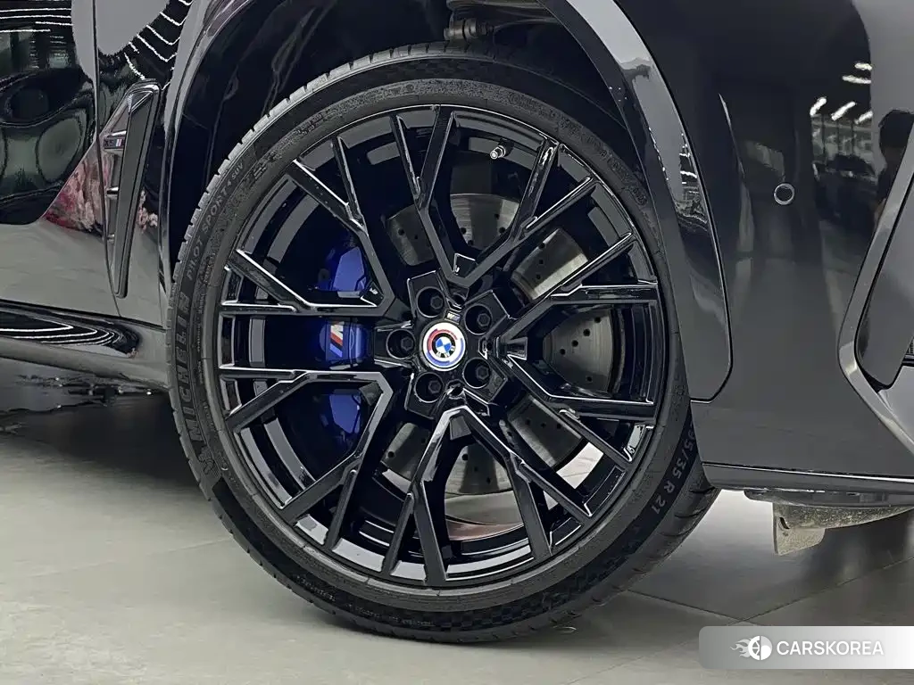 BMW X5 M id 4601184 из Китая 7