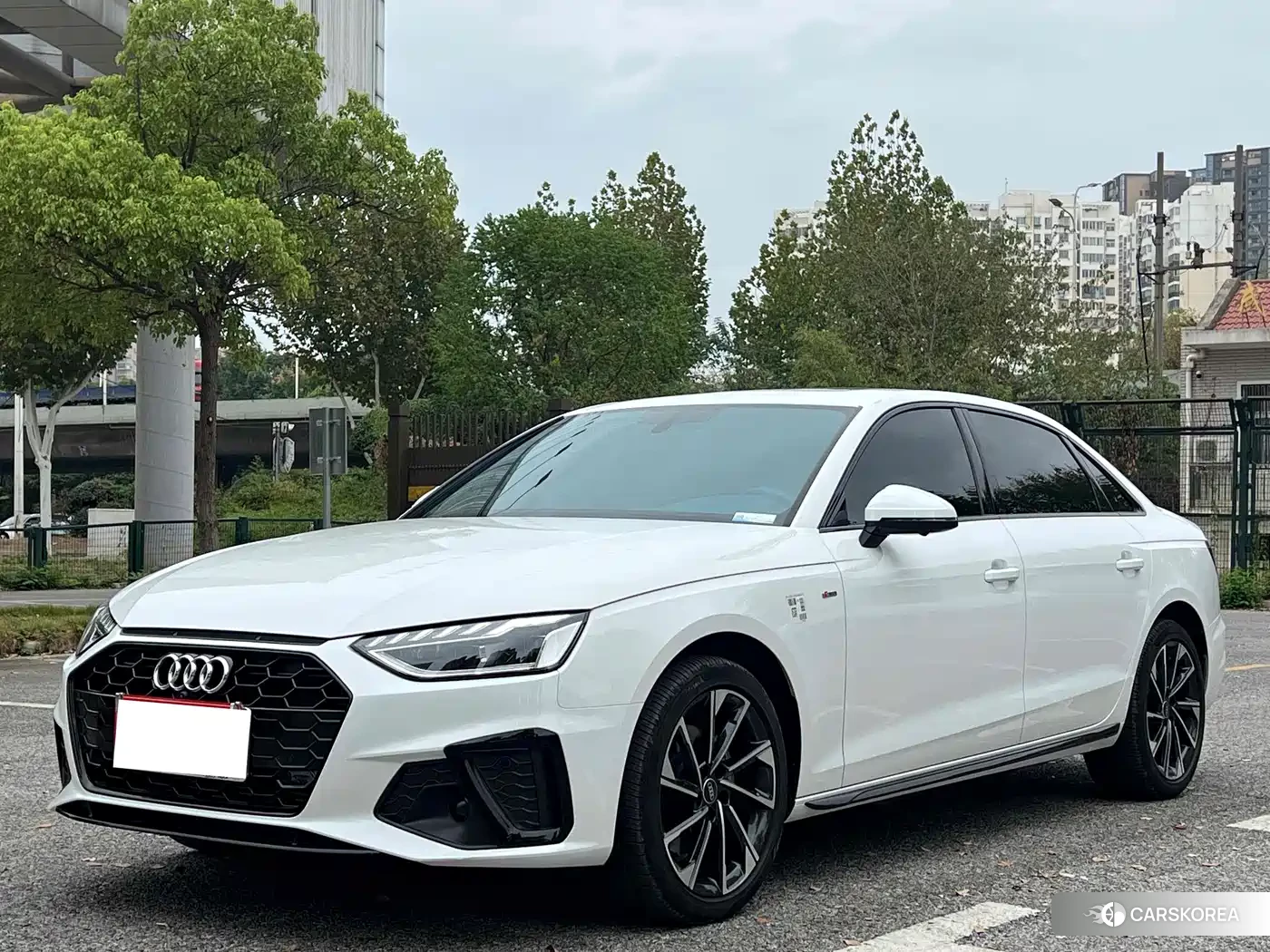 Audi A4L id 4606851 из Китая 7