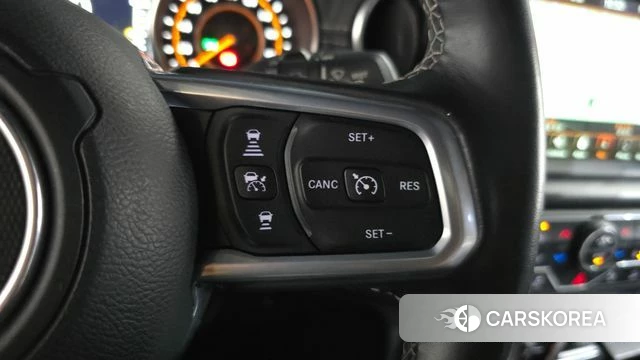 Jeep Wrangler (JL) id 4284345 из Кореи 7