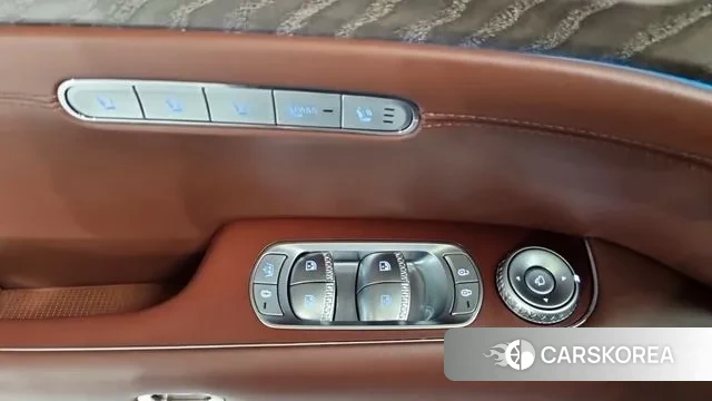 Genesis G90 (RS4) id 3262821 из Кореи 7