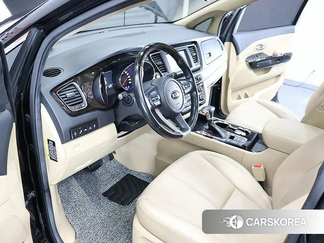 Kia The New Carnival id 4471718 из Кореи 7