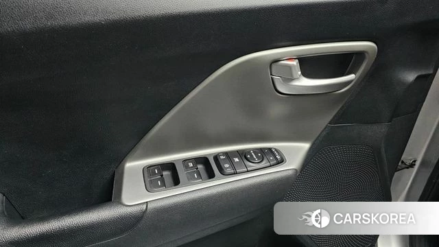 Kia Niro Plus id 4905786 из Кореи 7
