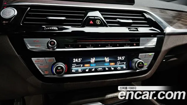 BMW 5 Series (G30) id 2577515 из Кореи 7