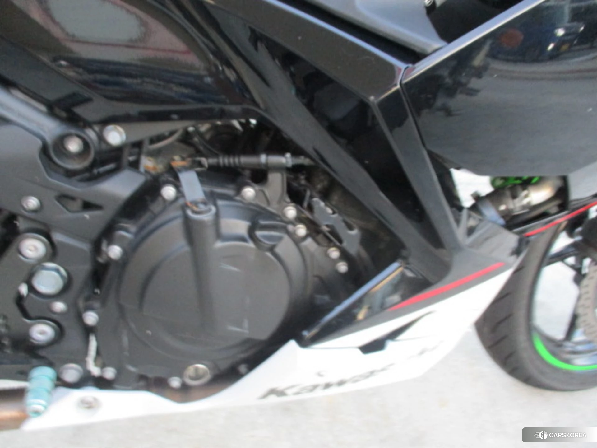 Kawasaki Ninja 400-2 id 3950376 из Японии 7