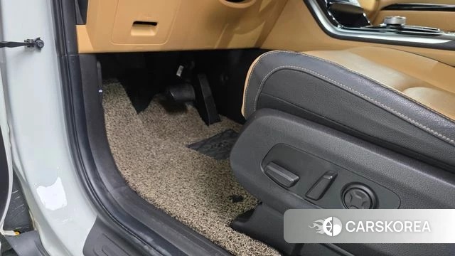 Kia Carnival 4th generation id 4201497 из Кореи 7