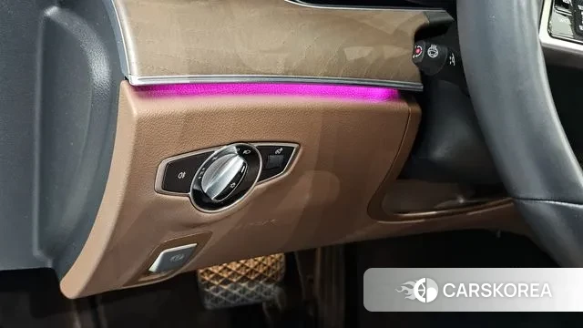 Mercedes-Benz E-Class W213 id 3620497 из Кореи 7