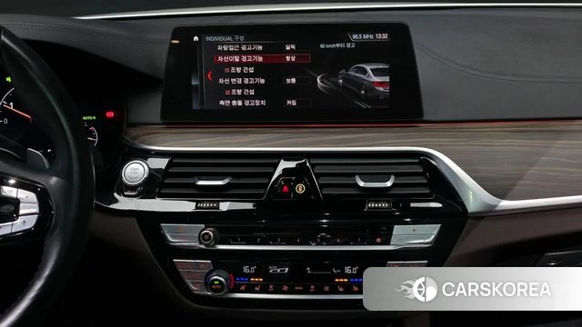 BMW 5 Series (G30) id 3853297 из Кореи 7