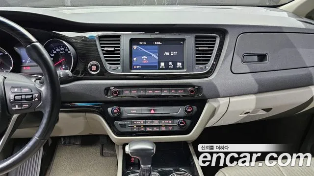 Kia The New Carnival id 2501977 из Кореи 7