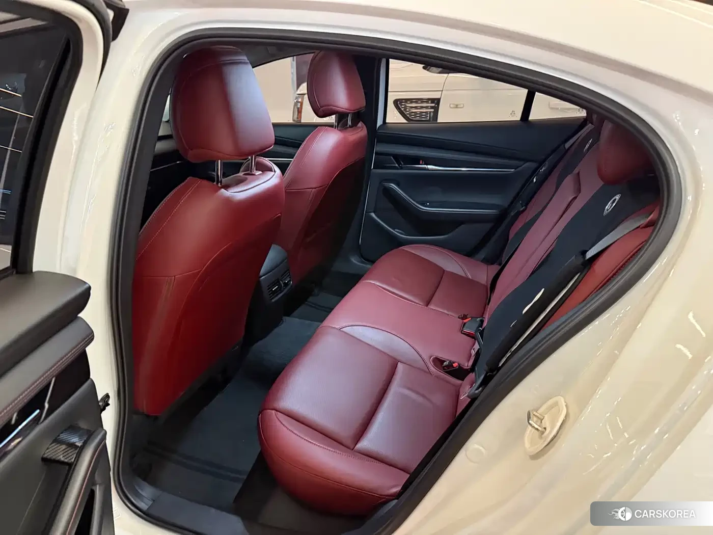 Mazda 3 id 4539007 из Китая 7