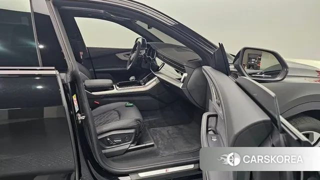 Audi Q8 (4M) id 2910106 из Кореи 7