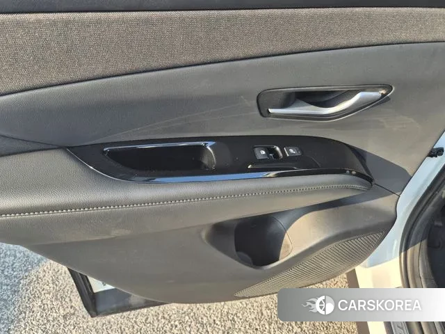 Hyundai Tucson Hybrid (NX4) id 3691435 из Кореи 7