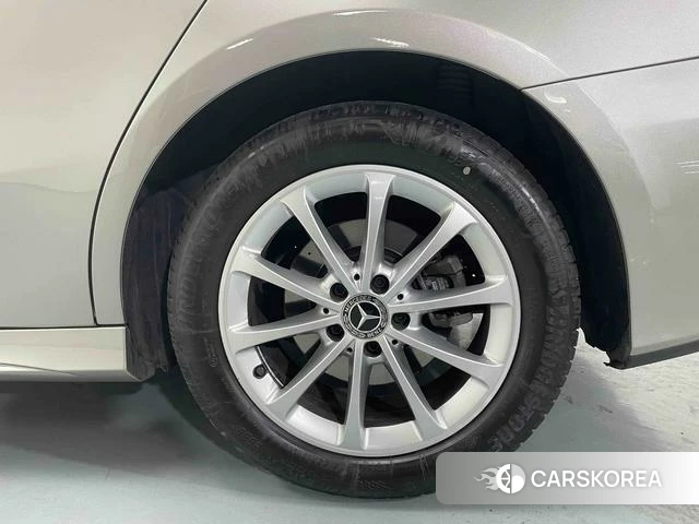 Mercedes-Benz Class A id 4277546 из Китая 7