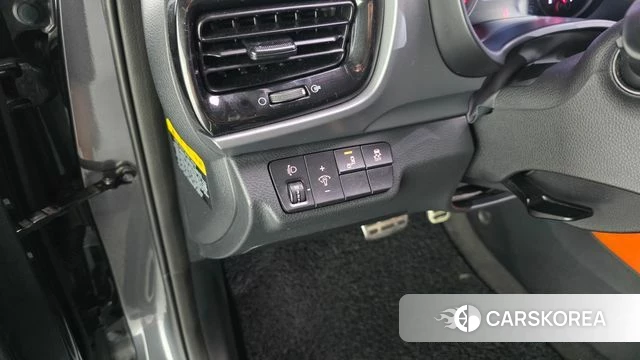 Kia Stonic id 4596329 из Кореи 7