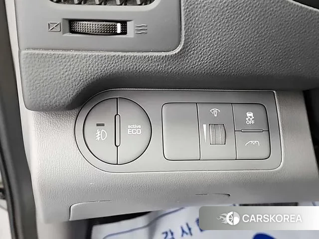 Hyundai The New Grand Starex id 3616352 из Кореи 7