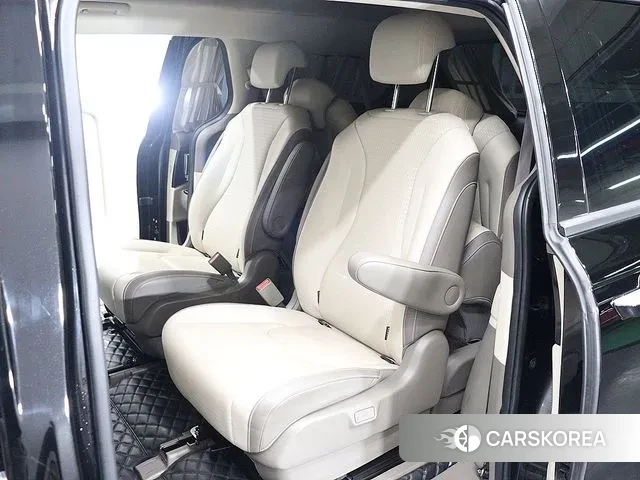 Kia Carnival 4th generation id 3732732 из Кореи 7