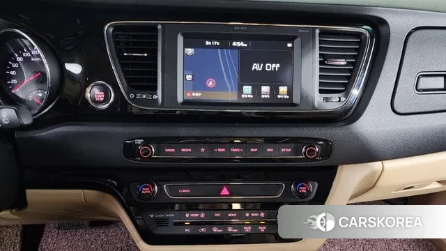 Kia All New Carnival id 3166487 из Кореи 7