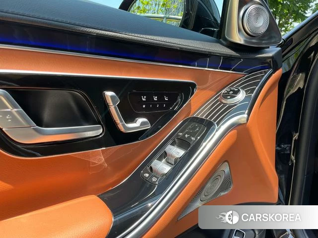 Mercedes-Benz S-class id 4399768 из Китая 7