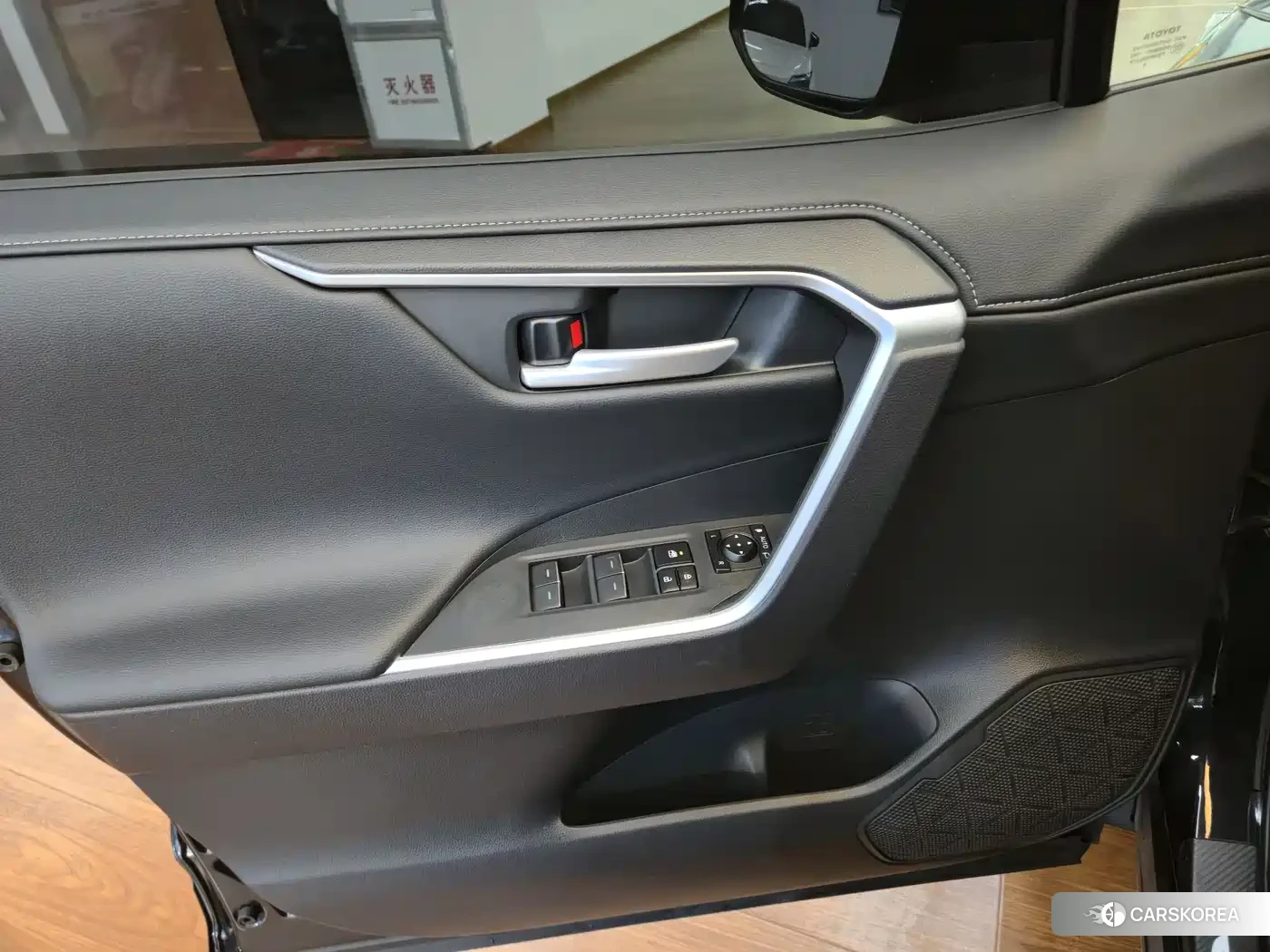 Toyota Wildlander id 4634768 из Китая 7