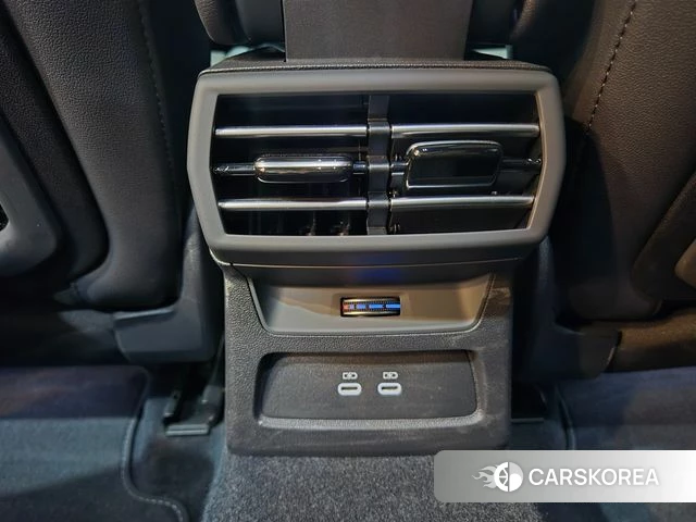 Audi A3 (8Y) id 4879418 из Кореи 7