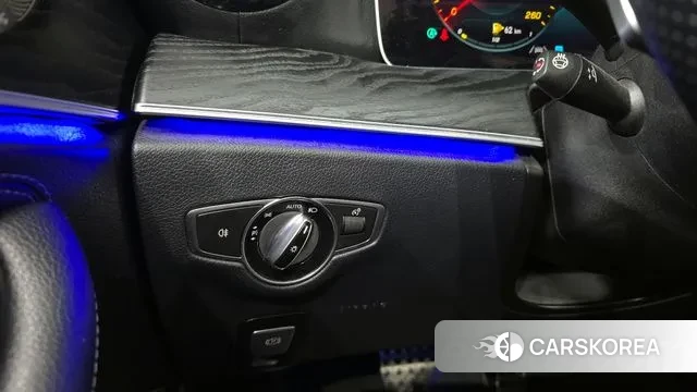 Mercedes-Benz E-Class W213 id 3770788 из Кореи 7