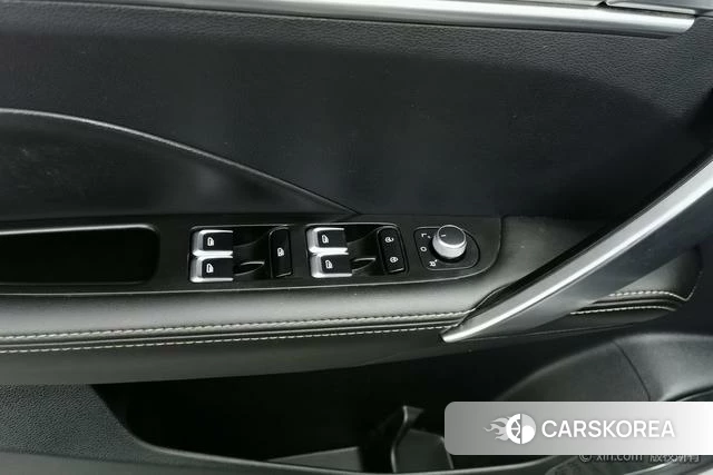 Geely Automobile Binyue id 4210168 из Китая 7