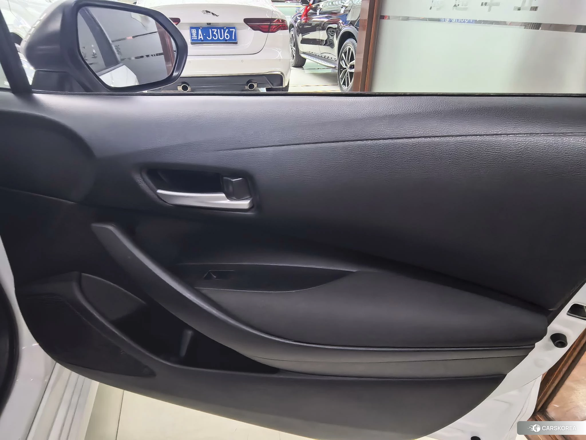 Toyota Corolla id 4513515 из Китая 7