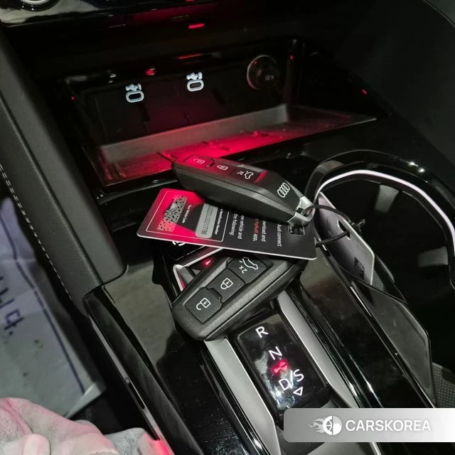 Audi Q5 (80A) id 3823687 из Кореи 7