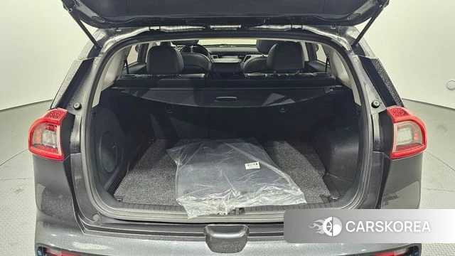 Kia Niro EV id 3893798 из Кореи 7