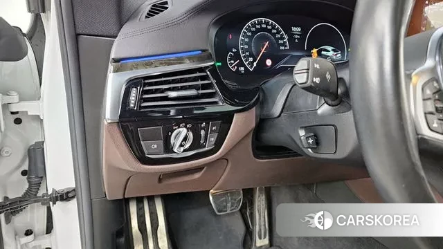 BMW 6 Series GT (G32) id 3617135 из Кореи 7