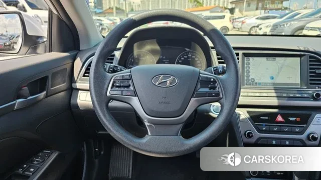 Hyundai Avante AD id 2981784 из Кореи 7