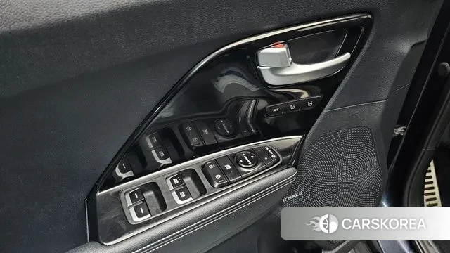 Kia Niro id 3526028 из Кореи 7