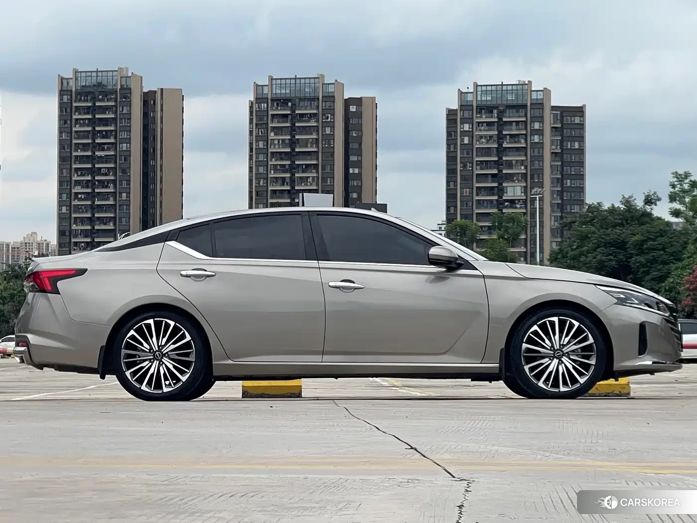 Nissan Altima id 4601020 из Китая 7