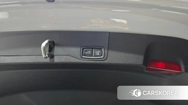 Porsche Taycan id 4528846 из Кореи 7