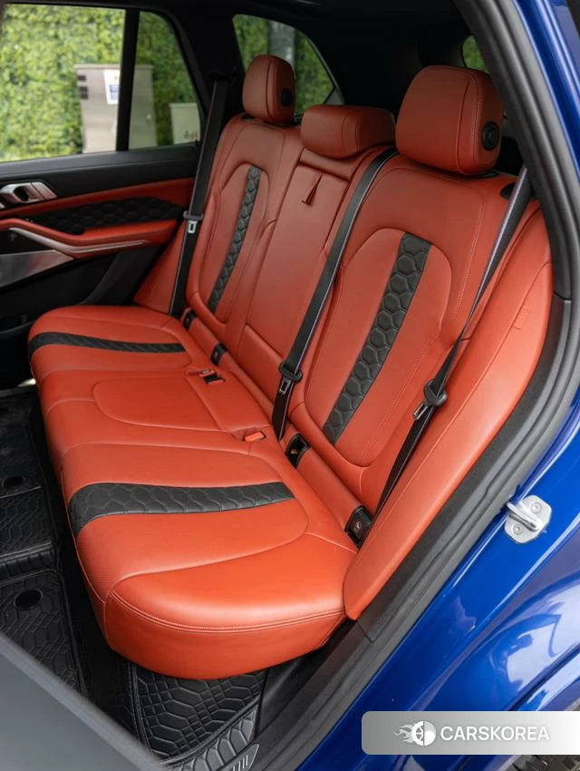 BMW X5 M id 4238646 из Китая 7