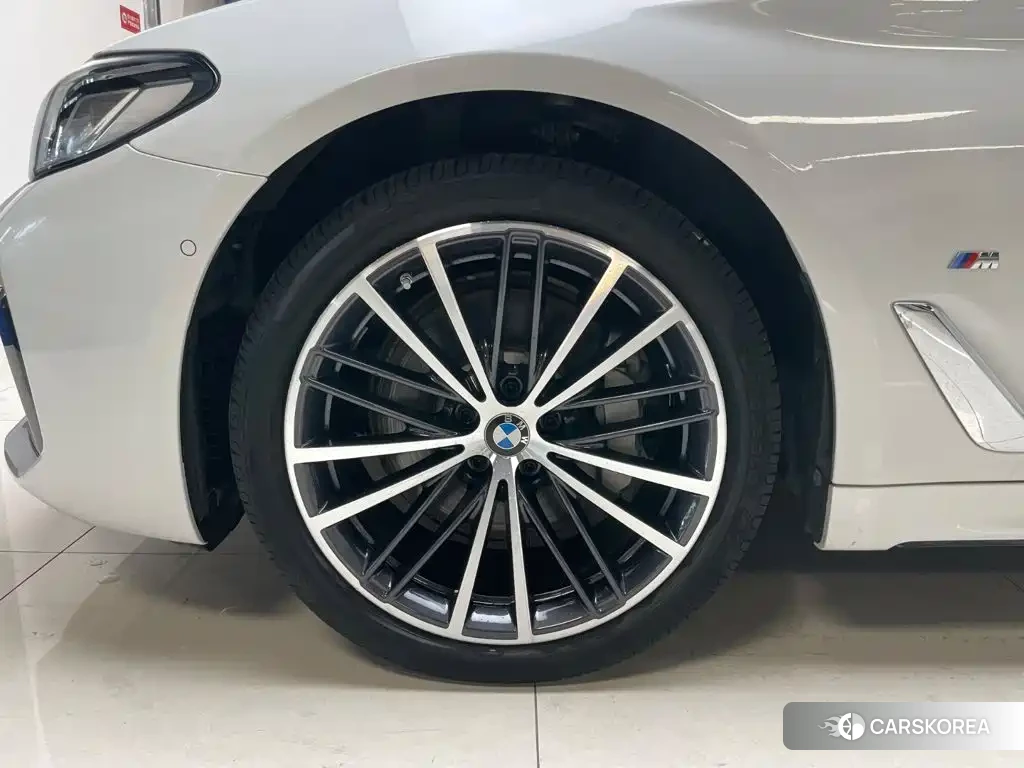 BMW 5 series id 4654645 из Китая 7