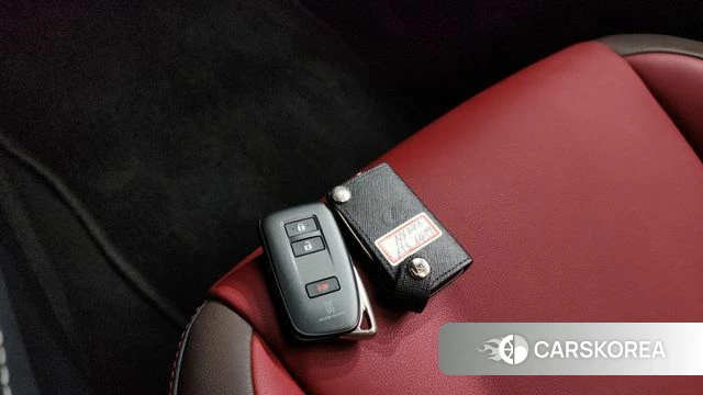 Lexus NX300h id 4638000 из Кореи 7