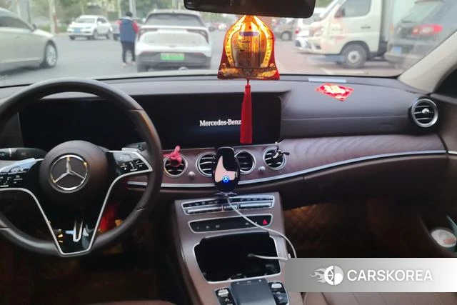 Mercedes-Benz E-class id 4299404 из Китая 7