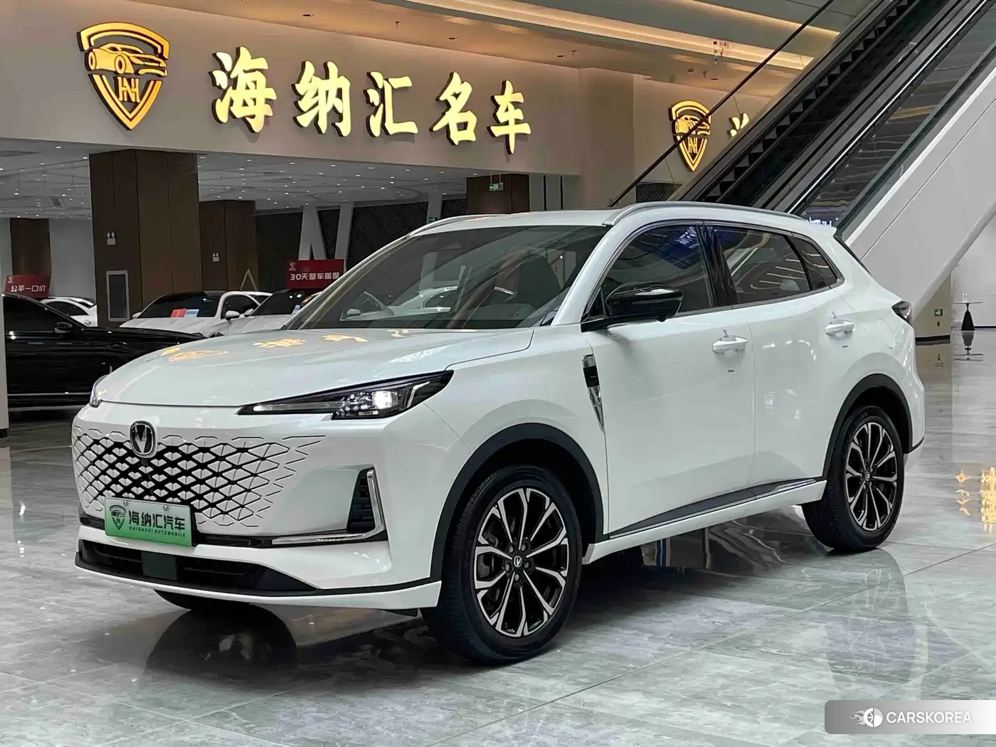 Chang'an CS55PLUS PHEV id 4669320 из Китая 7