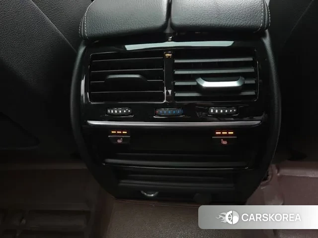 BMW 5 Series (G30) id 3425495 из Кореи 7