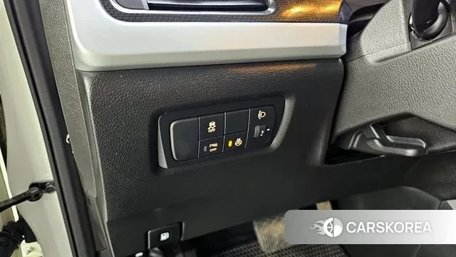 Ssangyong New Style Korando C id 3574265 из Кореи 7