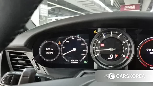 Porsche 911(992) id 3026678 из Кореи 7