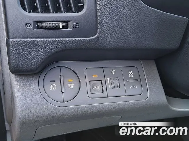 Hyundai The New Grand Starex id 2420587 из Кореи 7