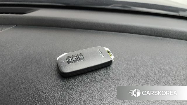 Kia K8 Hybrid id 4608125 из Кореи 7