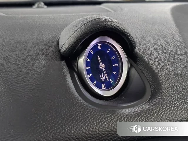 Maserati Ghibli id 3315545 из Кореи 7