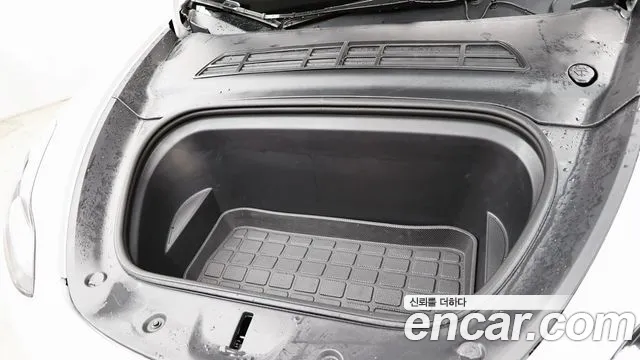 Tesla Model Y id 2667885 из Кореи 7